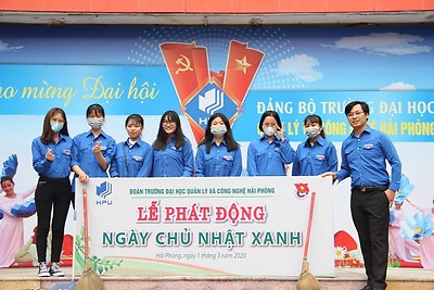 Lễ phát động ngày Chủ nhật Xanh tại trường Đại học Quản lý và Công nghệ Hải Phòng